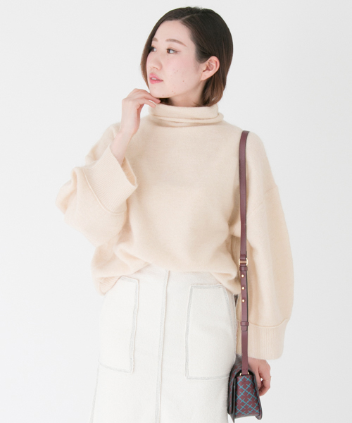 BY MALENE BIRGER(バイマレーネビルガー)の「BY MALENE BIRGER TOP(ニット/セーター・レディース・グレー/グリーン/ベージュ/ブラック/ピンクベージュ・XX-SMALL)」の5枚目の写真