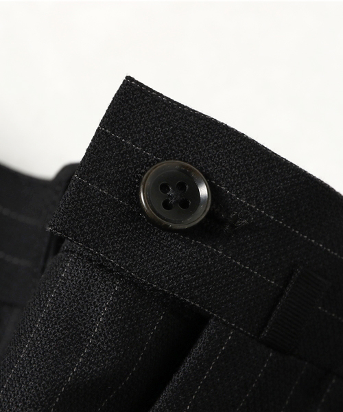 MEN'S BIGI（メンズビギ）の「バーズアイ調ストライプスーツ/ビジネス スーツ　卒業式＆入学式（セットアップ・メンズ・ブラック/ネイビー/グレー・L/SS/LL/S/M）」の7枚目の写真