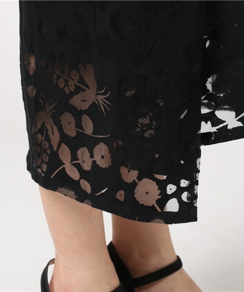 bulle de savon（ビュルデサボン）の「花畑オパールpr    ビックOP（ワンピース・レディース・ホワイト/ブルー/ブラック・FREE）」の10枚目の写真