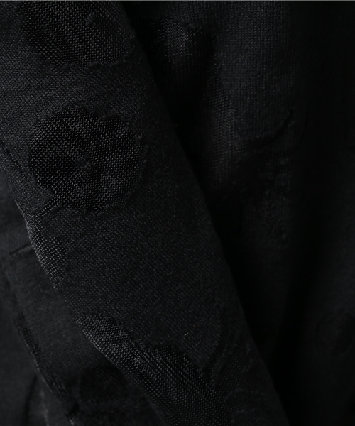 bulle de savon（ビュルデサボン）の「花畑オパールpr    ビックOP（ワンピース・レディース・ホワイト/ブルー/ブラック・FREE）」の4枚目の写真