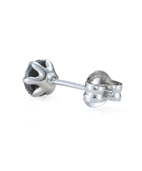LION HEART(ライオンハート)の「“Petite Modern”ブラックダイヤモンドピアス(Mサイズ/0.25CT)/プラチナ900【LION HEART / ライオンハート】(ピアス(片耳用)・メンズ・プラチナム・FREE)」の5枚目の写真