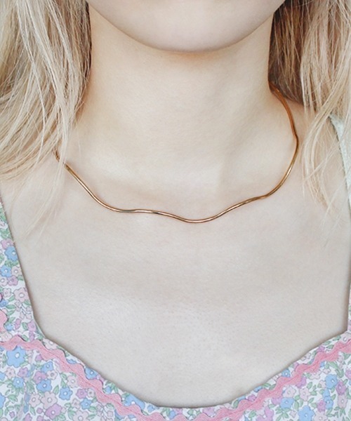 Casselini(キャセリーニ)の「なみなみチョーカー(チョーカー・レディース・シルバー/ゴールド・FREE)」の2枚目の写真