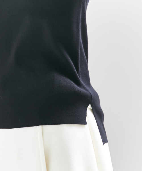 qualite(カリテ)の「ストレッチスリットニット(ニット/セーター・レディース・ホワイト/レッド系その他/ネイビー/ブラック・FREE)」の10枚目の写真