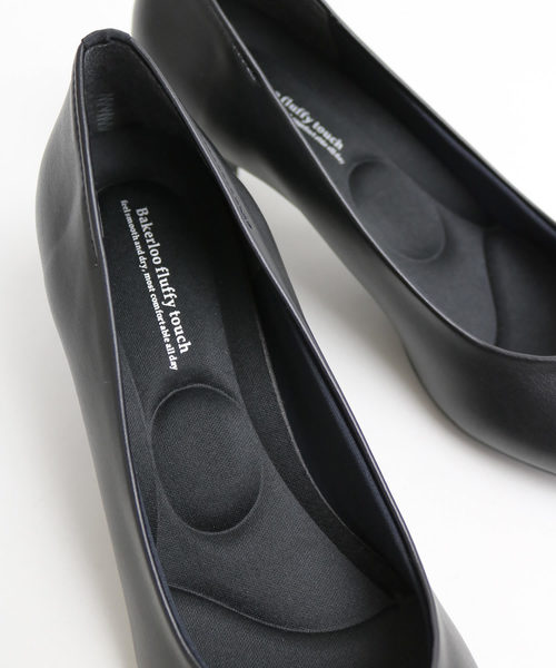 BETTY CLUB(ベティクラブ)の「【防水加工】撥水ふかふかクッション軽量アーモンドトゥパンプス【5cmヒール】(パンプス・レディース・ブラック・22.5cm/23.5cm/24.5cm/23.0cm/24.0cm)」の5枚目の写真