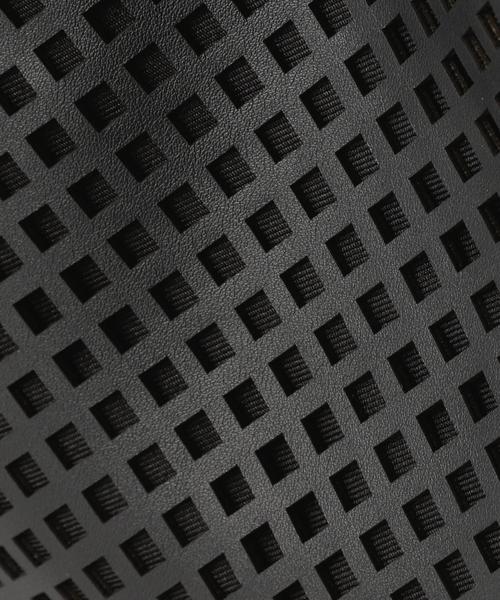 BEAUTY&YOUTH UNITED ARROWS（ビューティーアンドユースユナイテッドアローズ）の「BY フェイクレザー カットワークバッグ -2WAY- o（ショルダーバッグ・レディース・ブラック/ナチュラル・FREE）」の13枚目の写真