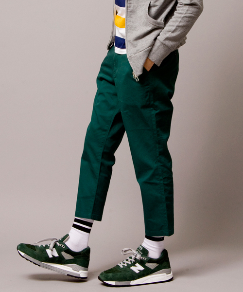 BEAUTY&YOUTH UNITED ARROWS（ビューティーアンドユースユナイテッドアローズ）の「by ∴ カラー チノ ノープリーツパンツ 8LEG ◆ §2（チノパンツ・メンズ・ベージュ/ダークグリーン/ネイビー/マスタード・SMALL/MEDIUM/LARGE/X-LARGE）」の9枚目の写真