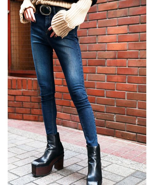 EMODA（エモダ）の「【ELDER】FIXジャストウエストデニム（デニムパンツ・レディース・ブルー/インディゴブルー・X-SMALL/SMALL/MEDIUM）」の5枚目の写真