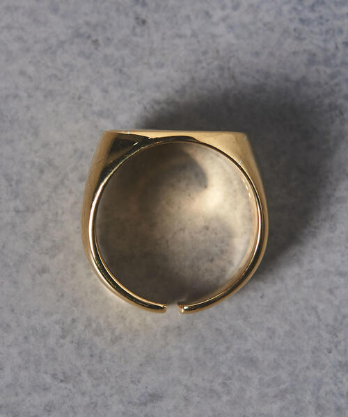 UNITED ARROWS(ユナイテッドアローズ)の「UWSC オーバル リング ①◆(リング・レディース・ゴールド・FREE)」の4枚目の写真
