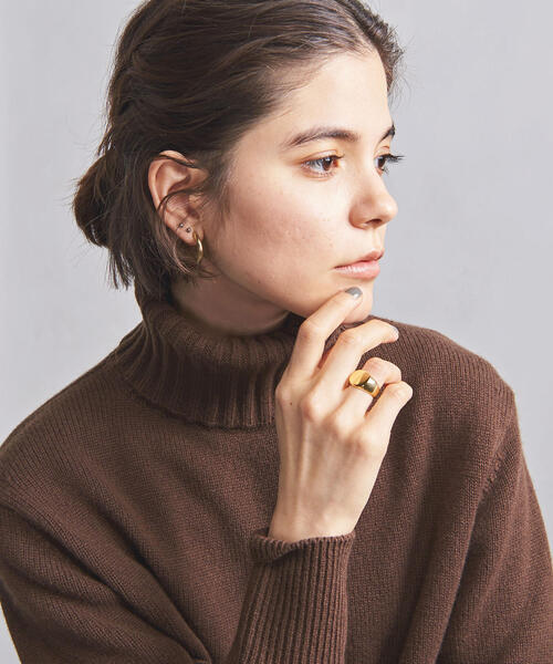 UNITED ARROWS(ユナイテッドアローズ)の「UWSC オーバル リング ①◆(リング・レディース・ゴールド・FREE)」の8枚目の写真