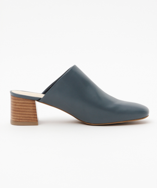 LOWRYS FARM(ローリーズファーム)の「コウブカヒールミュール 821240(パンプス・レディース・ブラック/ブラウン/ブルー・MEDIUM/LARGE)」の6枚目の写真