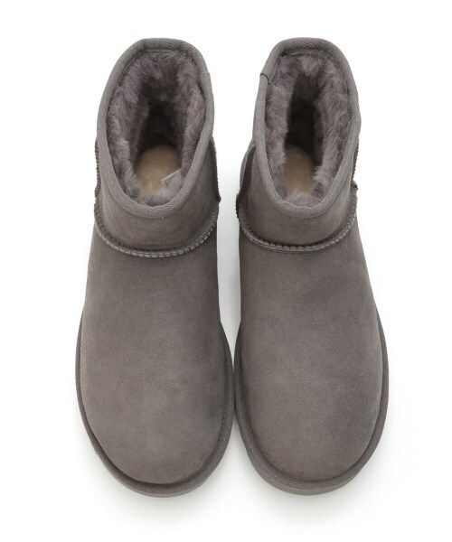 UGG(アグ)の「【UGG】W CLASSIC MINI II(ブーツ・レディース・グレー・22/24/25/23)」の6枚目の写真