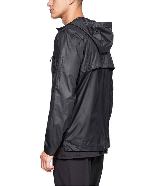UNDER ARMOUR（アンダーアーマー）の「メンズアウトドアジャケット / プリベイルウィンドブレーカー（ナイロンジャケット・メンズ・ライトグレー/ブラック×グレー・MD/SM/XL/LG）」の11枚目の写真