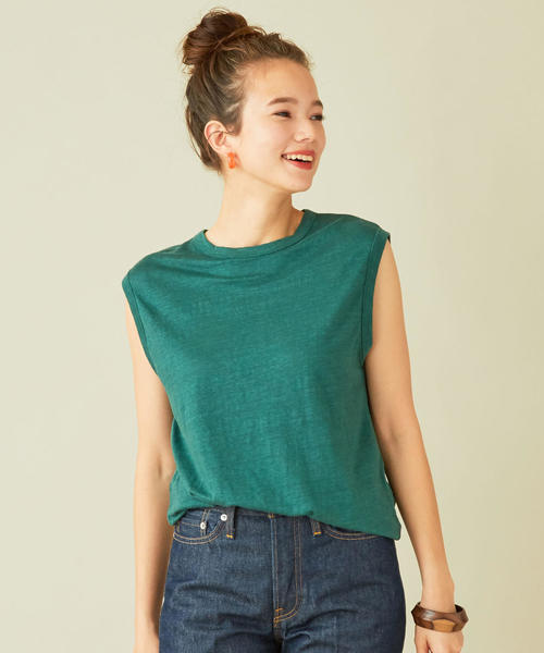 BEAUTY&YOUTH UNITED ARROWS（ビューティーアンドユースユナイテッドアローズ）の「BY∴ LINIFICIOリネンジャージーノースリーブカットソーо（Tシャツ/カットソー・レディース・ダークブラウン/ベージュ/ケリー・FREE）」の18枚目の写真