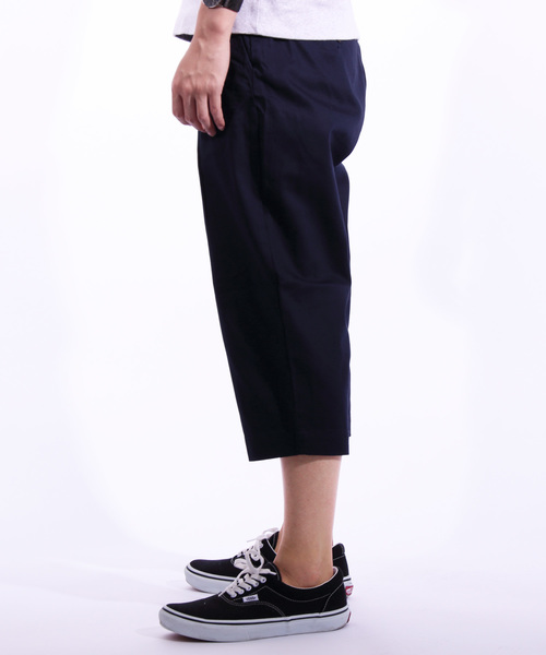 8(eight)(エイト)の「ワイド クロップドパンツ ツイル(チノパンツ・メンズ・ブラック/キャメル/ベージュ/カーキ/ブルー/ネイビー・MEDIUM/LARGE/X-LARGE)」の20枚目の写真