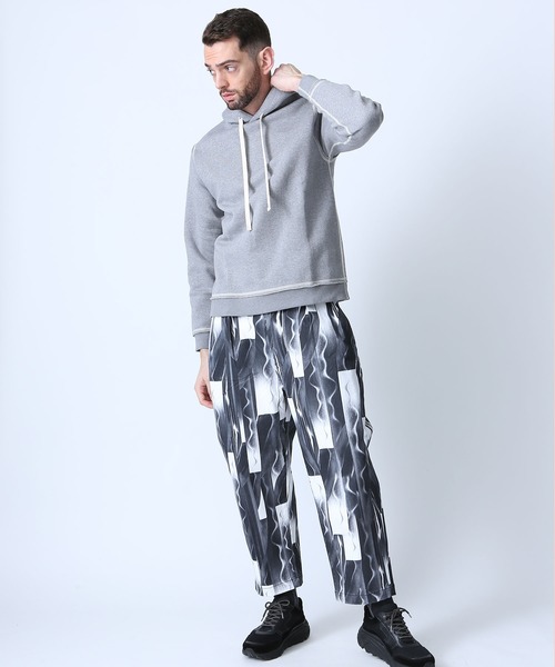 markaware（マーカウェア）の「【MARKAWARE】裏糸切替パーカー/A19C-10CS02C（パーカー・メンズ・ブラック/オリーブ/ライトグレー・1/2）」の10枚目の写真