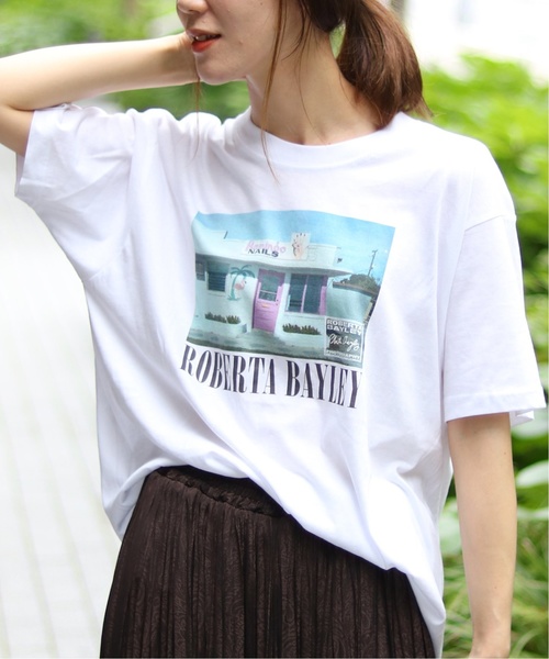 B.C STOCK(ベーセーストック)の「Roberta Bayley photo tee(Tシャツ/カットソー・レディース・ホワイト/ホワイト系その他・FREE)」の1枚目の写真