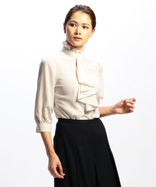 NARACAMICIE(ナラカミーチェ)の「ソフトグログラン風フリルネックスタンドカラー七分袖ブラウス(シャツ/ブラウス・レディース・ブラック/ホワイト・SMALL/MEDIUM/LARGE)」の17枚目の写真