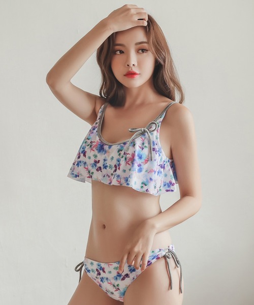 セール】ベロア花柄フレアビキニ 水着2点セット（水着）｜Lace