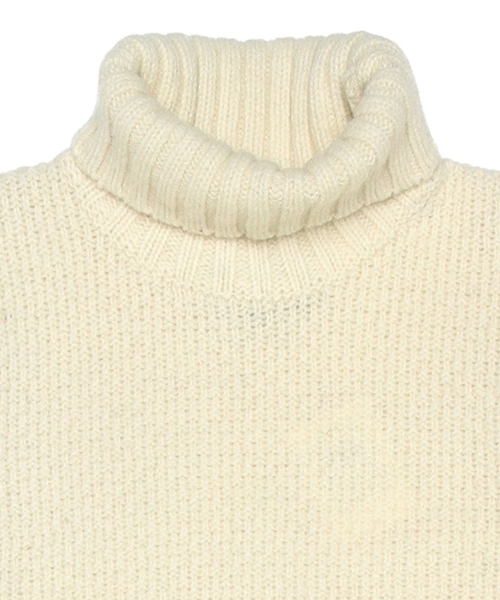 BEAMS（ビームス）の「BEAMS / ミドルゲージ タートルネック（ニット/セーター・メンズ・オフホワイト/グレー/ネイビー・LARGE/SMALL/MEDIUM/X-LARGE）」の15枚目の写真