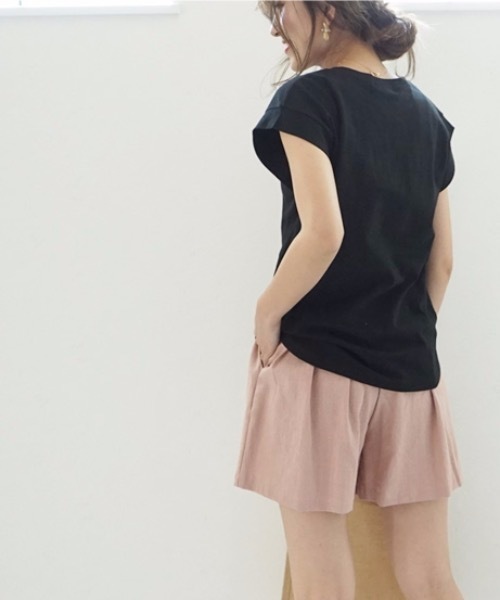 M y u(ミュー)の「シンプルタンクトップ(Tシャツ/カットソー・レディース・カーキ/ピンク/ブラック/ベージュ/アイボリー/ホワイト/ホワイト系その他/ダークカーキ/ダークベージュ/ブラウン/チャコールグレー/ワインレッド・MEDIUM)」の20枚目の写真