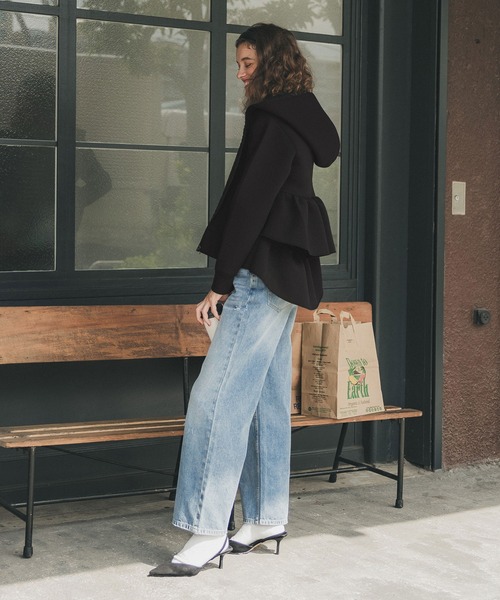 coca(coca)(コカ)の「ハリ感ダンボールバックフリルフードパーカー(パーカー・レディース・ブラック/アイボリー/チャコール/グレイッシュベージュ/ダークベージュ/ライトブルー/ネイビー・ONE SIZE)」の18枚目の写真