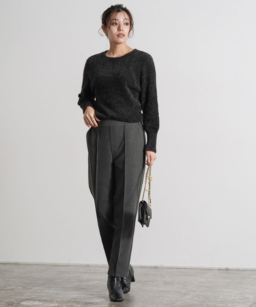 Pierrot（ピエロ）の「[保湿][起毛]カット起毛ピンタックテーパードパンツ（その他パンツ・レディース・ブラック/ブルー/アイボリー/モカ/ピンク/ミント/グレイッシュベージュ/ブラウン系その他/パープル/ライトグレー/ピンク系その他/イエロー/ブルーグリーン/キャメル/ダークネイビー/チャコール/ブラウン系/グレー・LL/S/M/L/PS/PL/PM/TL/TM/TS）」の19枚目の写真
