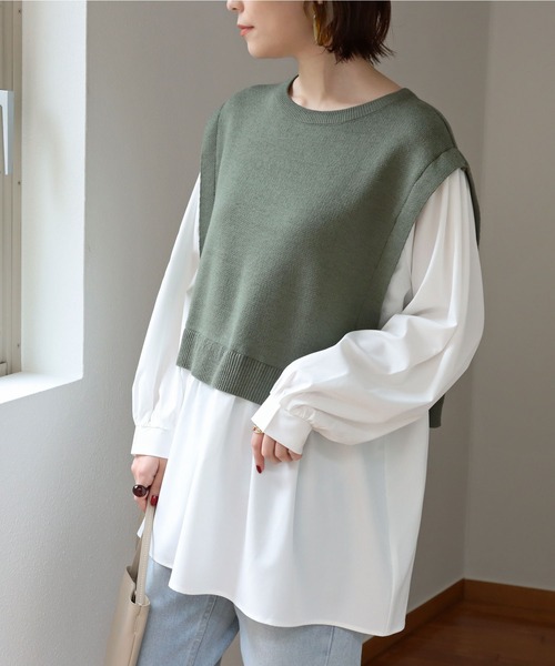 andme(アンドミー)の「フェイクレイヤードニットベストトップス(シャツ/ブラウス・レディース・ブラック/ベージュ/カーキ・M)」の3枚目の写真