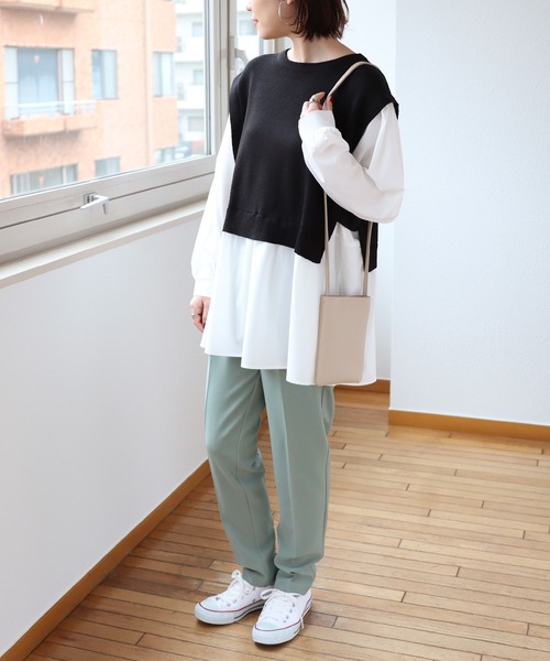 andme(アンドミー)の「フェイクレイヤードニットベストトップス(シャツ/ブラウス・レディース・ブラック/ベージュ/カーキ・M)」の18枚目の写真