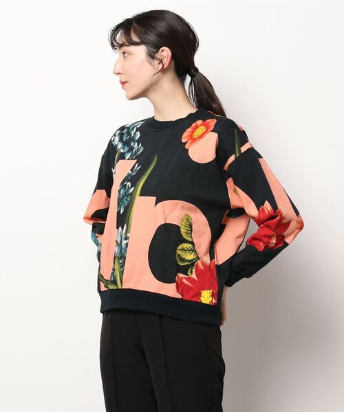 Desigual(デシグアル)の「スウェット長袖 BERLIN(スウェット・レディース・ブラック・S/M/L)」の4枚目の写真