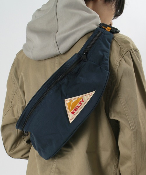 KELTY(ケルティ)の「【KELTY/ケルティ】 ナイロン ボディーバッグ ワンポイント コーデュラナイロン 5L ウエストバッグ/ ショルダーバッグ/ BAG/(ボディバッグ/ウエストポーチ・メンズ・ブラック/ネイビー/サンドベージュ・FREE)」の12枚目の写真