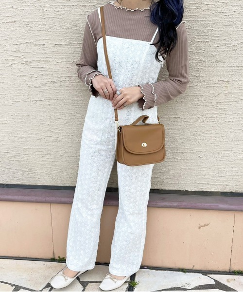 apres jour（アプレジュール）の「アソートクロスサロペット【ZOZOTOWN限定アイテム】（サロペット/オーバーオール・レディース・ライトブルー/インディゴブルー/オフホワイト・X-LARGE/MEDIUM/SMALL）」の5枚目の写真