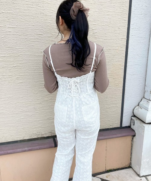 apres jour（アプレジュール）の「アソートクロスサロペット【ZOZOTOWN限定アイテム】（サロペット/オーバーオール・レディース・ライトブルー/インディゴブルー/オフホワイト・X-LARGE/MEDIUM/SMALL）」の11枚目の写真