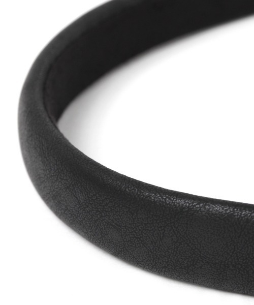 Me%（ミィパーセント）の「ホソドームフェイクレザーカチューシャ（カチューシャ・レディース・ホワイト/ブラック・FREE）」の17枚目の写真