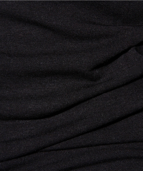 AZUL by moussy（アズールバイマウジー）の「ミリオンホットベア天竺V/N長袖PO（Tシャツ/カットソー・レディース・トップグレー/ブラック/ホワイト系その他/オフホワイト/ボルドー/レディッシュグレー・SMALL/MEDIUM/LARGE）」の8枚目の写真