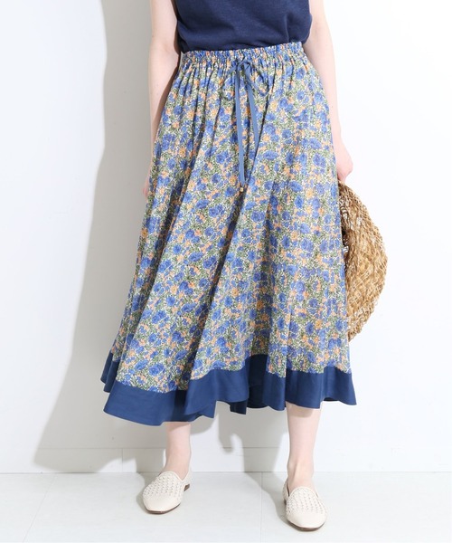 IENA LA BOUCLE（イエナラブークル）の「IENA LA BOUCLE RATTIフラワーイージーフレアスカート◆（スカート・レディース・ブルー・38/36）」の8枚目の写真