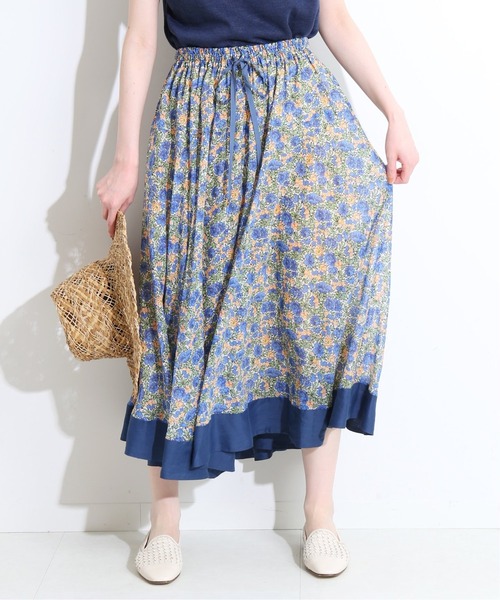 IENA LA BOUCLE（イエナラブークル）の「IENA LA BOUCLE RATTIフラワーイージーフレアスカート◆（スカート・レディース・ブルー・38/36）」の6枚目の写真