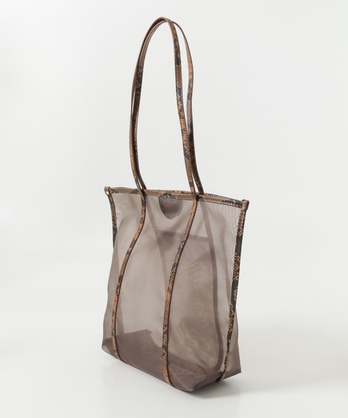 RODE SKO（ロデスコ）の「MARILOU チュールトートバッグ（トートバッグ・レディース・ブラウン/アイボリー・ONE）」の13枚目の写真