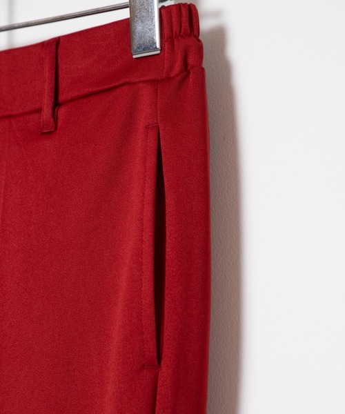 DuKKah（デュカ）の「Dukkah/【低身長向け】ポンチピンタックフレアパンツ（スラックス・レディース・ブラック/イエロー/グリーン/その他1/オレンジ/ブラック系その他/レッド/ブラウン/ピンク/ブルー/パープル・X-SMALL）」の15枚目の写真