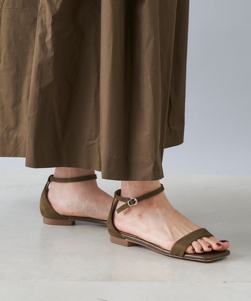 DouDou（ドゥドゥ）の「【atelier brugge／アトリエブルージュ】フラットストラップサンダル（サンダル・レディース・カーキ/ブルー/グレイッシュベージュ・S/M/L）」の11枚目の写真