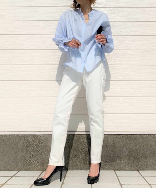 Q（キュー）の「コットンボイルギャザーシャーリングブラウス（シャツ/ブラウス・レディース・ライトブルー/ネイビー/アイボリー・MEDIUM）」の10枚目の写真