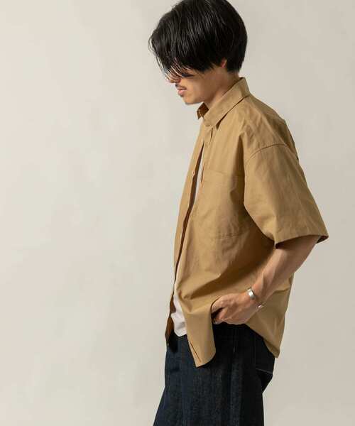 ITEMS URBANRESEARCH（アイテムズ アーバンリサーチ）の「タイプライター レギュラーカラー半袖シャツ（シャツ/ブラウス・メンズ・ライトカーキ/グレー/ブルー・MEDIUM/LARGE）」の13枚目の写真