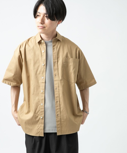 ITEMS URBANRESEARCH（アイテムズ アーバンリサーチ）の「タイプライター レギュラーカラー半袖シャツ（シャツ/ブラウス・メンズ・ライトカーキ/グレー/ブルー・MEDIUM/LARGE）」の21枚目の写真