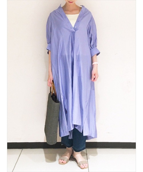 Te chichi(テチチ)の「ハイネック袖ボリュームワンピース(ワンピース・レディース・パープル/モカ/チャコール・フリ-)」の3枚目の写真