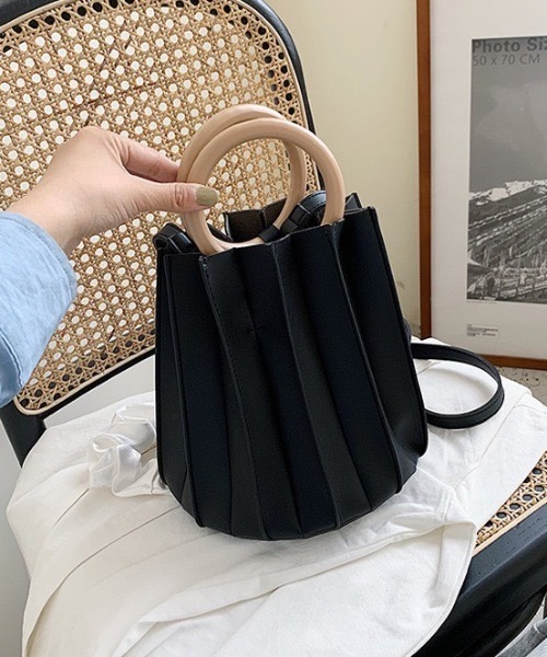 LAC-VERT（ラック・ヴェール）の「2WAYプリーツバッグ（ハンドバッグ・レディース・ミント/アイボリー/ブラウン/ブラック・FREE）」の17枚目の写真