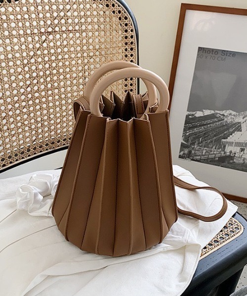 LAC-VERT（ラック・ヴェール）の「2WAYプリーツバッグ（ハンドバッグ・レディース・ミント/アイボリー/ブラウン/ブラック・FREE）」の18枚目の写真