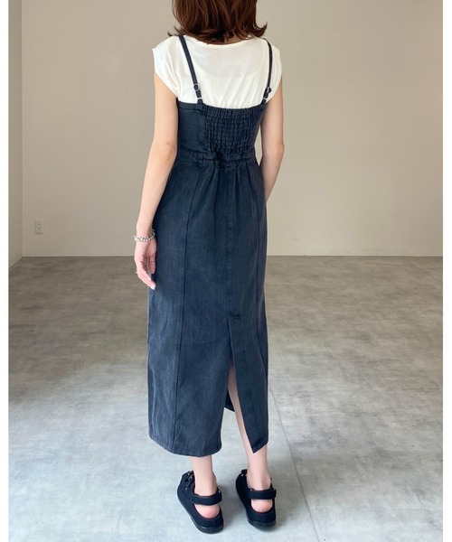 She's Closet(シーズクローゼット)の「ハイウエスト切り替えデニムツイルロングジャンパースカートワンピース(ジャンパースカート・レディース・ブラック/グレー/オフホワイト/ブルー・FREE)」の11枚目の写真