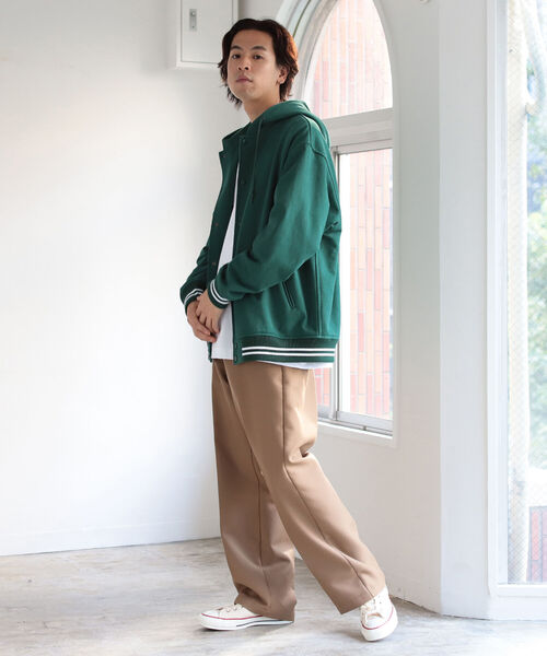 BEAMS(ビームス)の「BEAMS / ゲーム スウェット パーカ(パーカー・メンズ・グリーン/ネイビー・SMALL/MEDIUM/LARGE/X-LARGE)」の3枚目の写真