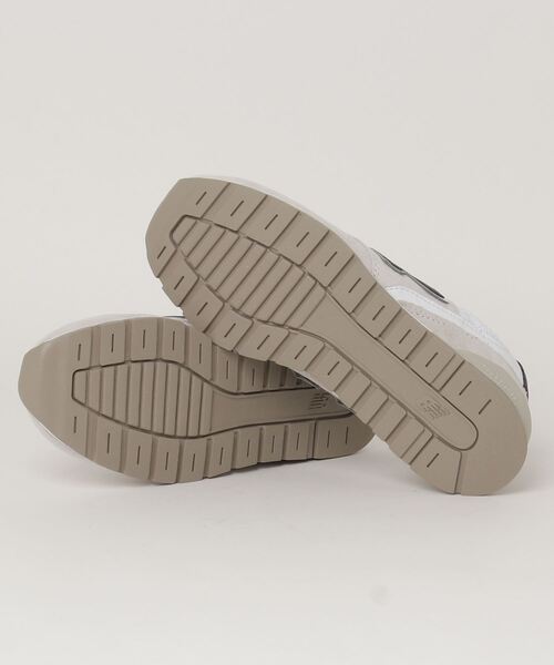 NEW BALANCE（ニューバランス）の「CM996（スニーカー・メンズ・オフホワイト・22.5cm/23.5cm/24.5cm/25.5cm/26.5cm/27.5cm/28.5cm/23.0cm/24.0cm/25.0cm/26.0cm/27.0cm/28.0cm/29.0cm）」の2枚目の写真