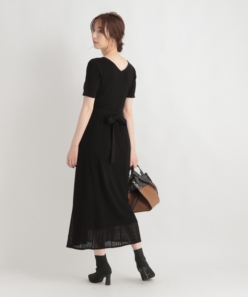 Andemiu（アンデミュウ）の「スカシガラフレアニットワンピース217919（ワンピース・レディース・ブラック/ベージュ/ブルー・FREE）」の14枚目の写真