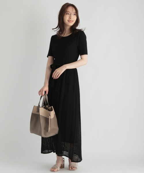 Andemiu（アンデミュウ）の「スカシガラフレアニットワンピース217919（ワンピース・レディース・ブラック/ベージュ/ブルー・FREE）」の17枚目の写真